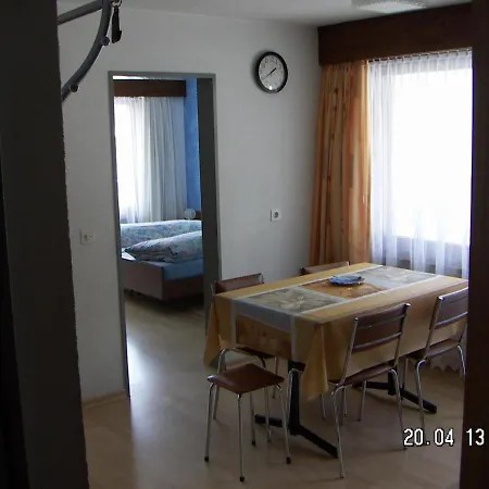 Viola Apartment Saas-Grund